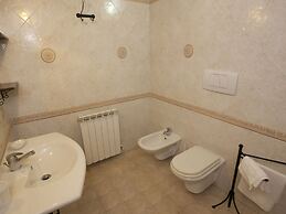 Belvilla by OYO Leccio