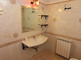 Belvilla by OYO Leccio