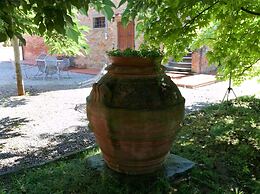 Belvilla by OYO Leccio