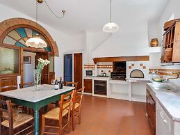 Belvilla by OYO Villa Empoli