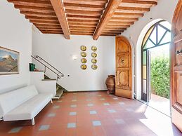 Belvilla by OYO Villa Empoli