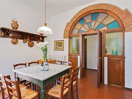 Belvilla by OYO Villa Empoli