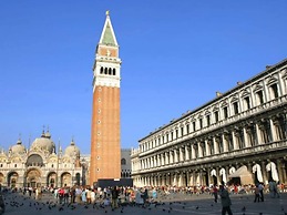 Relaxing Apartment in Venice near Town Center