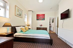 Cushy Apartment in Blackpool near Sea