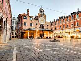 Enticing Apartment in Venice near Doge's Palace