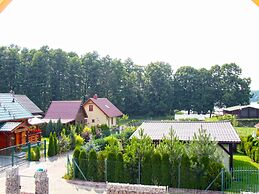 A Wooden, Eco-friendly House by the Goszcza Lake
