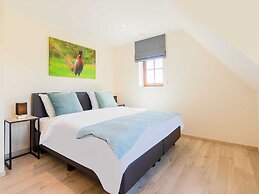 Chic Villa in Comines-warneton With Garden