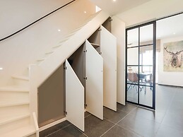 Chic Villa in Comines-warneton With Garden