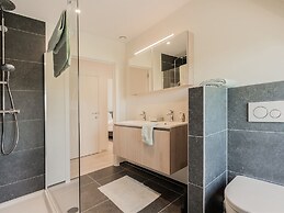 Chic Villa in Comines-warneton With Garden