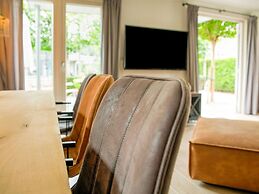 Wonderful Holiday Home nearby Efteling with Private Heated Pool & Hot