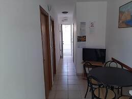 Peaceful Holiday Home in Okrug Gornji near Bocici Beach