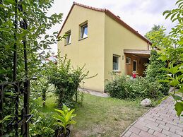Lively Holiday Home in Wien With Private Garden
