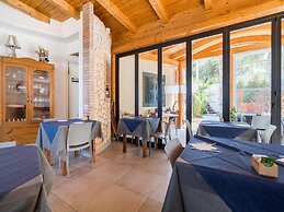 Apartment in Gasponi With Mountain Views