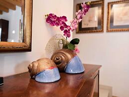 Fabulous Mansion in Pesina Spezie near Lake