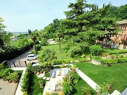 Belvilla by OYO Idra