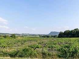 Belvilla by OYO Idra