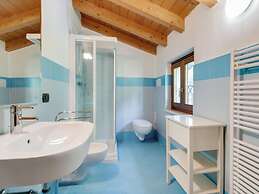 Belvilla by OYO Idra