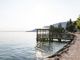 Belvilla by OYO Idra