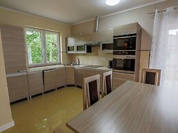 Fantastic Bungalow in Lagów with Hot Tub