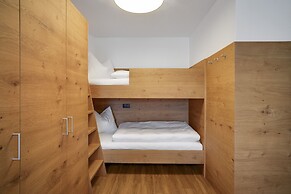 Inviting Flat in Hart With Fitness Room