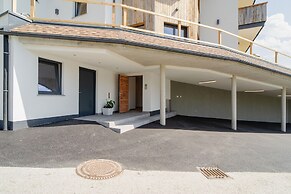 Inviting Flat in Hart With Fitness Room