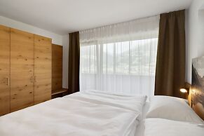 Attractive Flat With Beautiful Views