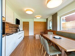 Attractive Flat With Beautiful Views