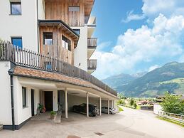 Attractive Flat With Beautiful Views