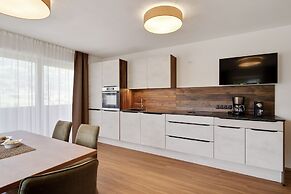 Attractive Flat With Beautiful Views