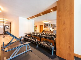 Attractive Flat With Beautiful Views