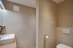 Beautiful Flat in Hart With Fitness Room