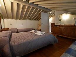 Cozy Apartment in Lovere near Lake