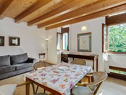 Belvilla by OYO Lira