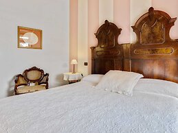 Belvilla by OYO Lira