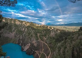 Apartment in Imotski With Parking