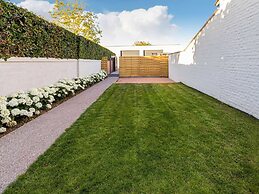 Holiday Home in Roesbrugge With Sauna