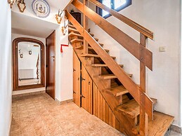 Quaint Holiday Home in Trois-Ponts near Forest