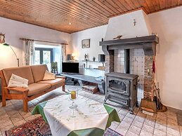 Quaint Holiday Home in Trois-Ponts near Forest