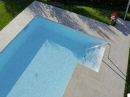 Comfortable Holiday Home in Pistoia With Pool
