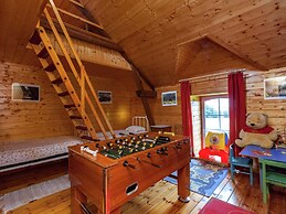 Wonderful Holiday Home in Saint-hubert With Sauna