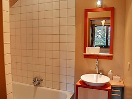 Spacious Villa in Ovifat With Sauna