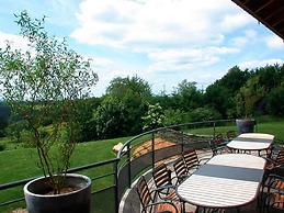 Spacious Villa in Ovifat With Sauna