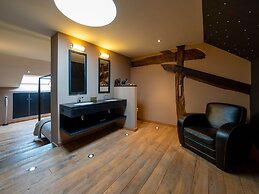 Holiday Home in Gedinne With Forest