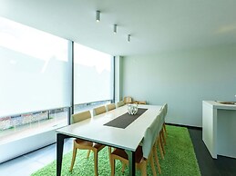 Modern Holiday Home Near Bruges and the North Sea