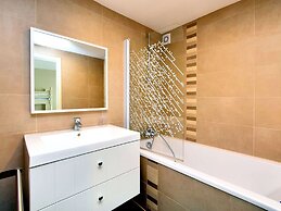 Luxurious Chalet in Beauraing With Sauna