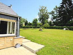 Fine Group House With Sauna Garden