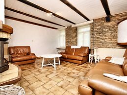 Fine Group House With Sauna Garden