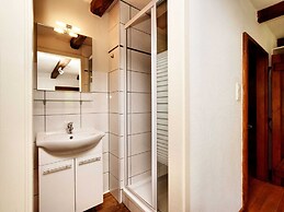 Fine Group House With Sauna Garden