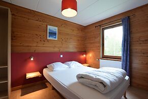 Duplex Chalet With Sauna and Terrace