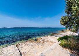 Sun-kissed Apartment in Bibinje With Garden